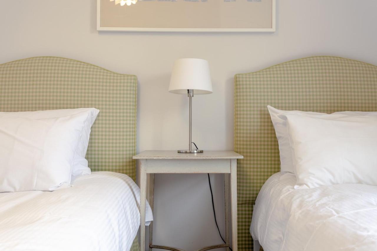 2 Bedroom Apartment Hammersmith Grove Sleeps 4 Londen Buitenkant foto