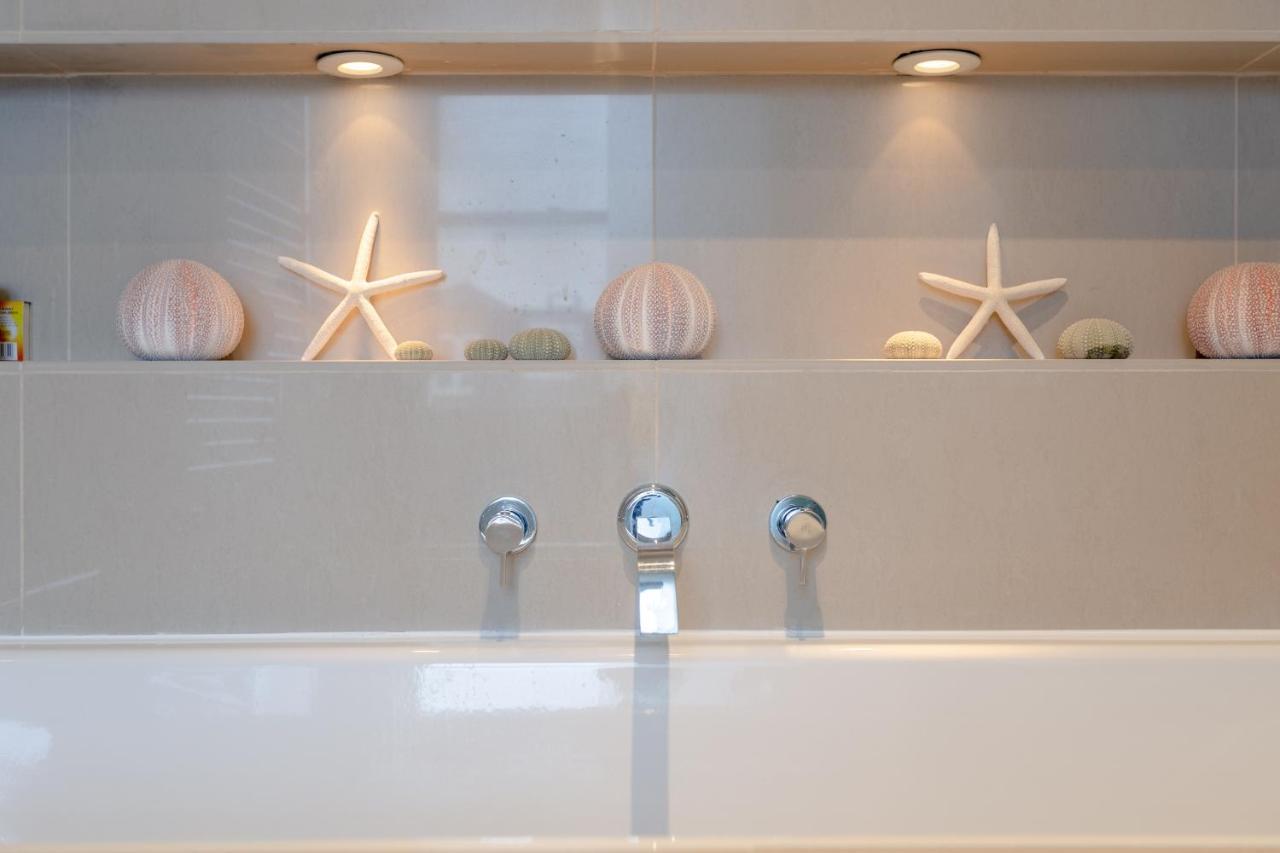 2 Bedroom Apartment Hammersmith Grove Sleeps 4 Londen Buitenkant foto